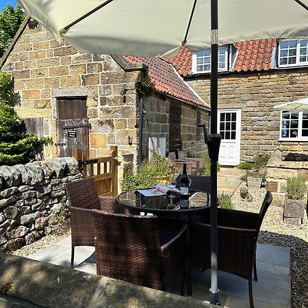 Smugglers Rock Cottage Ravenscar Exterior photo